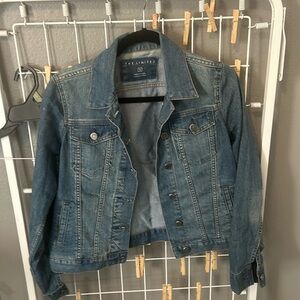 “The limited” jean jacket